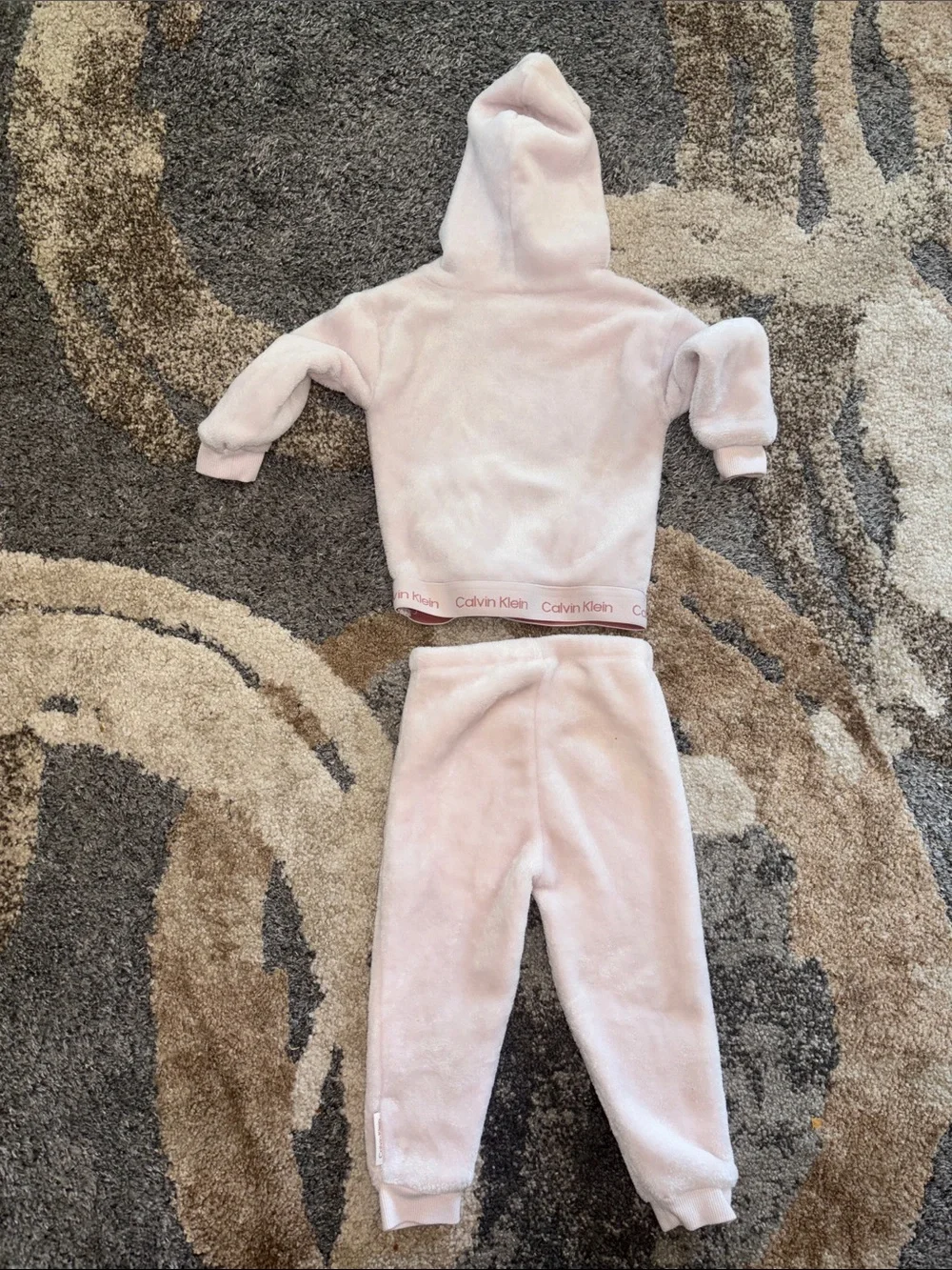 Calvin Klein Baby 18month Light Pink Plush Hoodie & Jogger Set